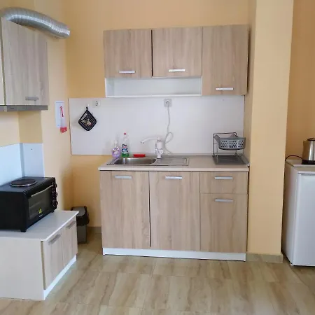 Lyudiev Поморие