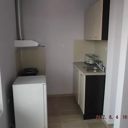 Apartment Lyudiev *