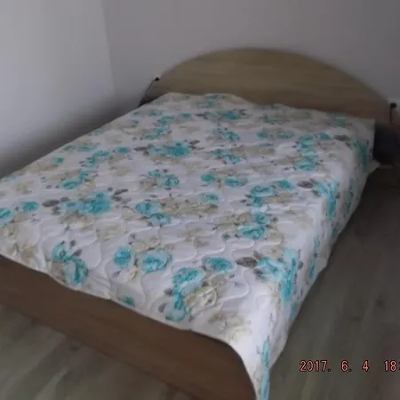 Lyudiev Apartment