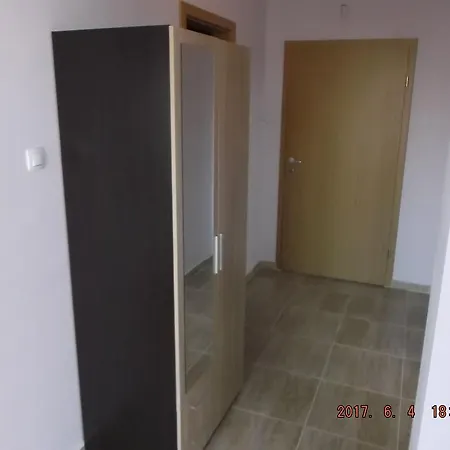 Apartment Lyudiev