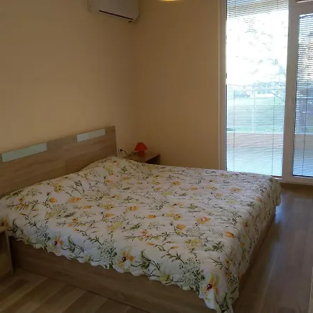 Apartment Lyudiev