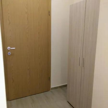 Apartment Lyudiev Pomorie