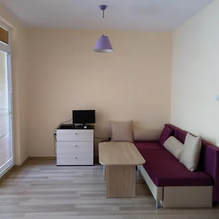 Apartment Lyudiev *