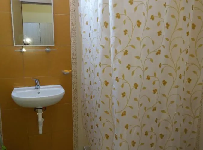 Lyudiev Apartman Pomorie